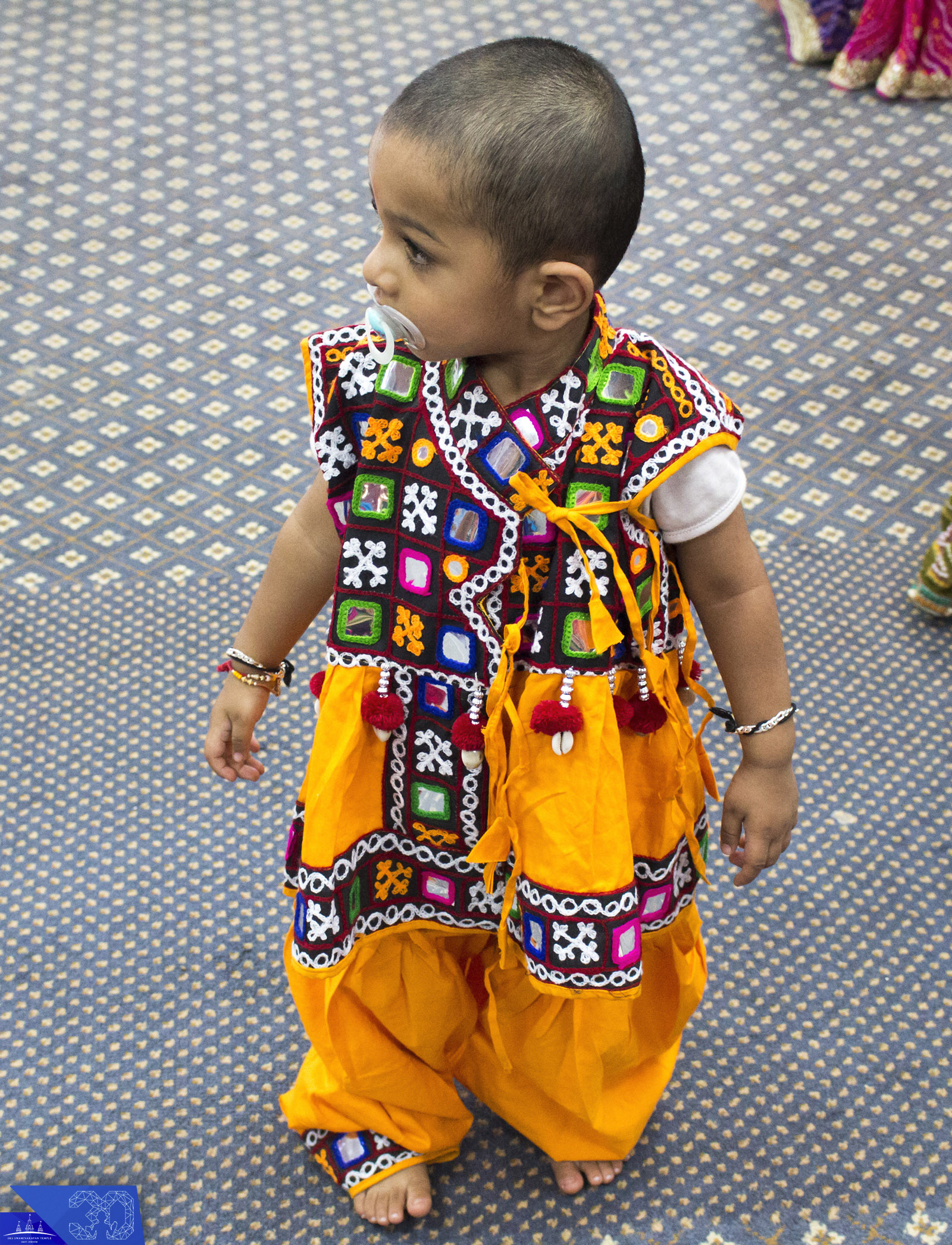 93  - ©1987-2017 SKS Swaminarayan Temple East London